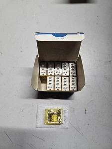 IDEC RH1B-U (Lot of 10) - Picture 1 of 2