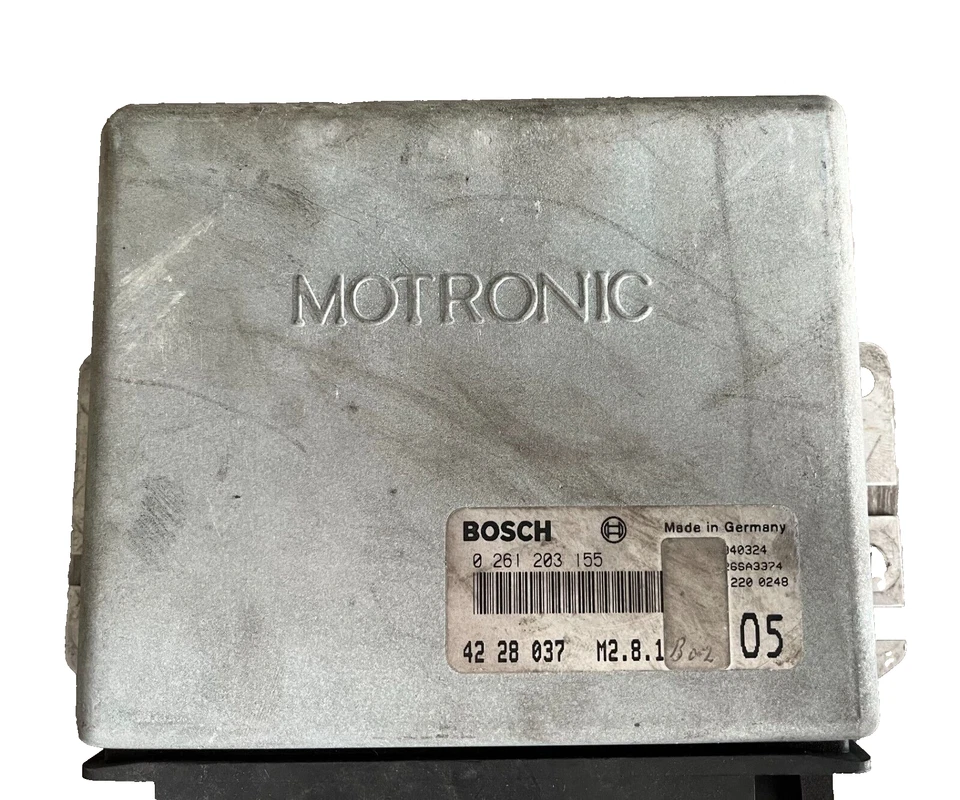 ORDENADOR SAAB 900 ECU ECM BOSCH 0261203155 Foto 1 de 1
