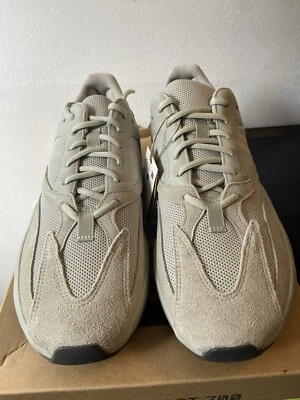 Talla 12.5 - Adidas Yeezy Boost 700 Salt Foto 1 de 4