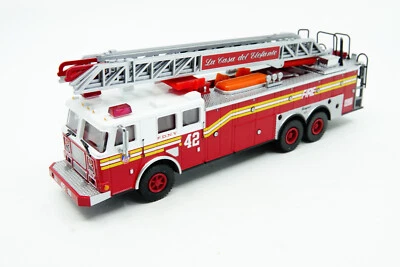 303 Code 3 La Casa del Elefante 42 F.D.N.Y 2001  1:64 ohne OVP Limited Edition - Bild 1 von 4