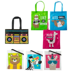 Fun Express 9" 17" Bulk 48 Pieces Party Animal Nonwoven Tote Bag Kit Assortment - Picture 1 of 2