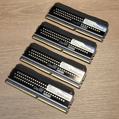 Team Group 8Pack Edition 32GB (4x8GB) DDR4 3200MHz CL14 DIMM - Image 1 of 2