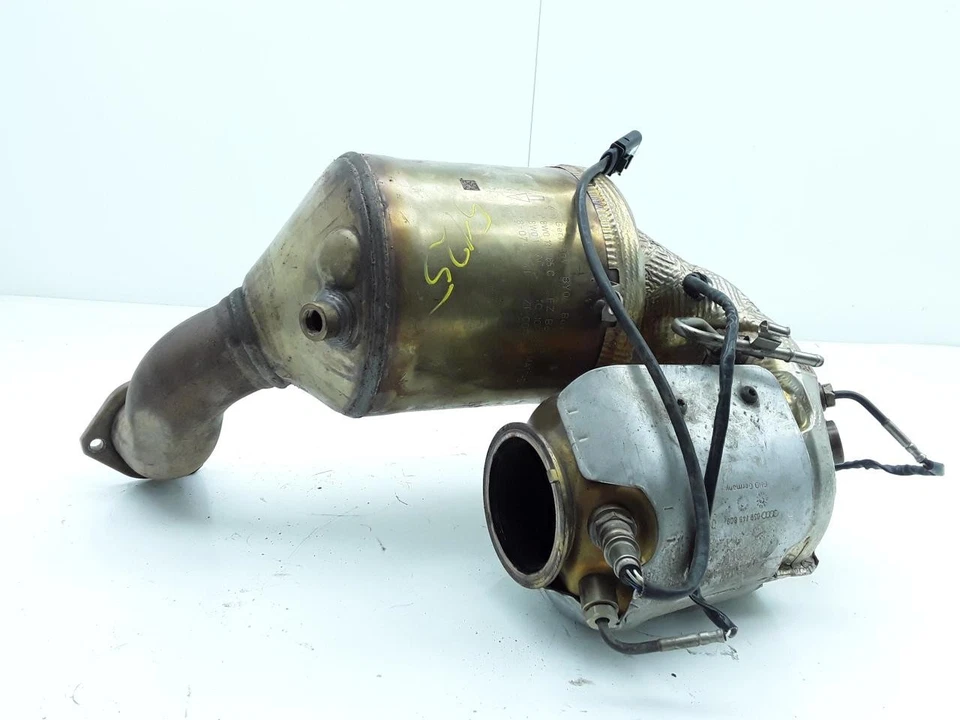 Convertidor catalítico Volkswagen Touareg 2018-2023 8W0131765C 8W0181AC Foto 1 de 4