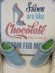 Zapatillas de recuperación Oofos OOcoozie cómodas de lana azul bebé para mujer talla 10,5 nuevas sin caja - Imagen 1 de 8