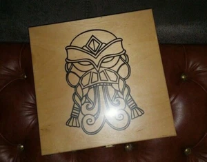 Die ZWERGE inkl. Saga Erweiterung in Deluxe Holzbox - in Eng. NEU in FOLIE - Bild 1 von 2