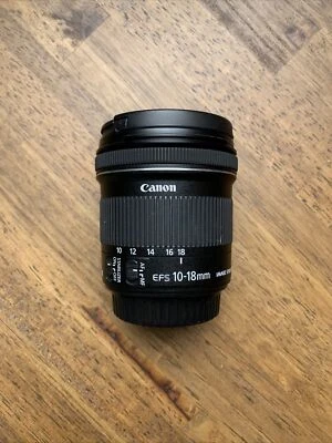 Canon 10-18 mm f/4,5-5,6 es STM Foto 1 de 2