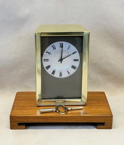 VENTA Reloj Rotherham 1960 Fino Restaurado Aluminio Dorado 8 Días 11 Joyas Plataforma - Imagen 1 de 21