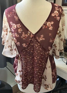 Top de mujer “Lucky Brand” talla S (34”X24”) - Imagen 1 de 3