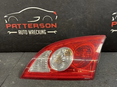 04-08 CHRYSLER CROSSFIRE PASAJERO CUARTO DERECHO PANEL MONTADO LUZ TRASERA LÁMPARA Foto 1 de 4