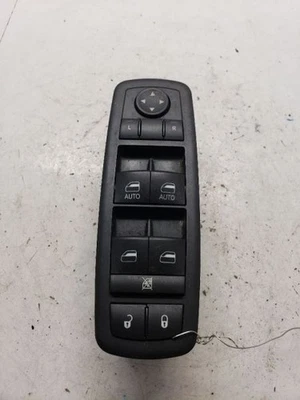 Interruptor de puerta delantera Liberty 2012 1223320 Foto 1 de 4