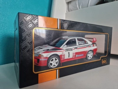 Miniature Voiture Collection 1 18 Mitsubishi Lancer Evolution 5 Rallye Wrc Ixo - Photo 1/4