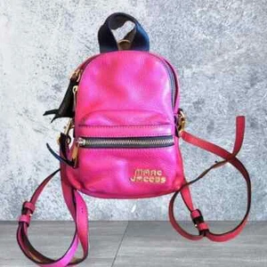 Marc Jacob fuchsia Pink Peddle Leather Two Ways Convertible Crossbody Backpack - Picture 1 of 11