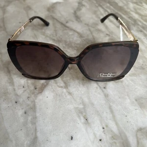 Jessica Simpson J6201 Tortoise Oversized Sunglasses New - Picture 1 of 13