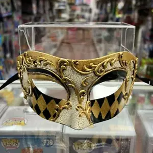 Men's Masquerade Eye Mask Mardi Gras Venetian Elegant Mask Gold Black Argyle - Picture 1 of 2