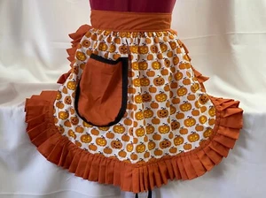 RETRO VINTAGE 50s STYLE HALF APRON / PINNY - HALLOWEEN PUMPKINS with RUST TRIM - Picture 1 of 7