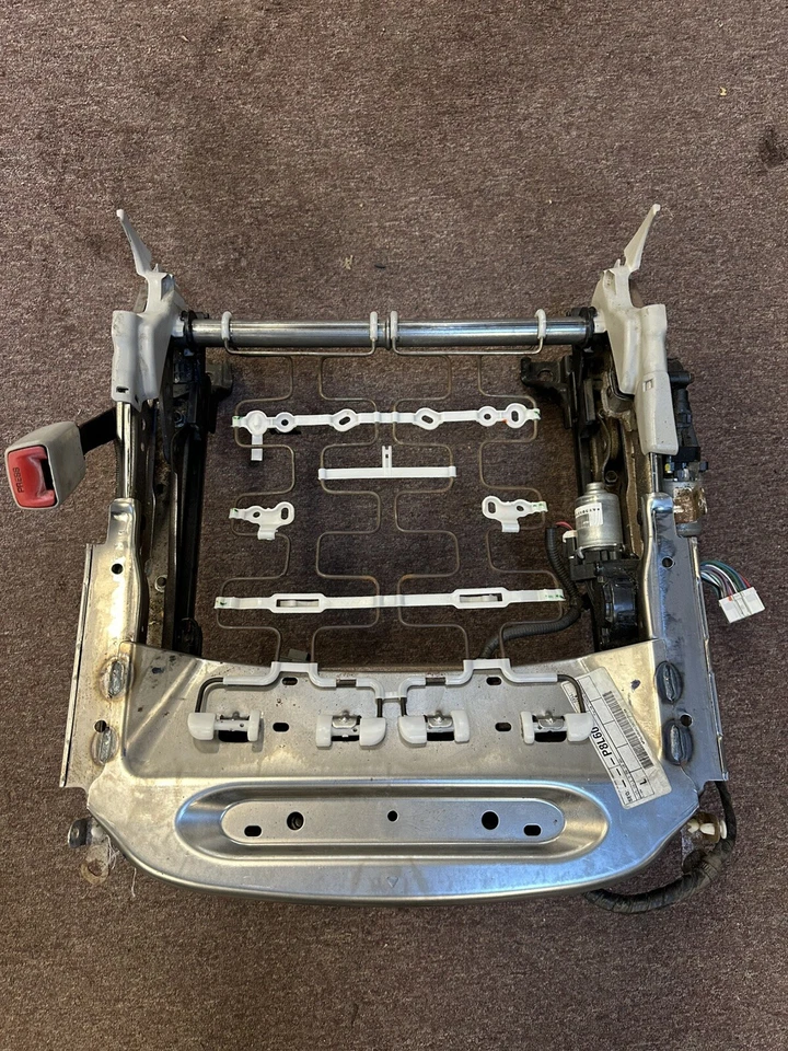 2016 TOYOTA SIENNA ПЕРЕДНЕЕ СИДЕНЬЕ XLE НИЖНЯЯ ПОДУШКА РАМА ОСНОВАНИЕ ЛЕВАЯ СТОРОНА OEM - Изображение 1 из 4