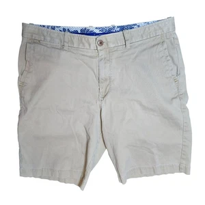 Tommy Bahama Men’s Shorts Size 36 Beige Khaki Cotton Spandex Flat Front Casual - Picture 1 of 9