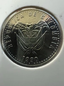 1990 COLUMBIA COIN 50 Pesos KM# 238.1 South America Item 154 - Picture 1 of 2