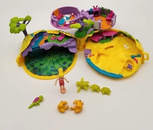 VTG 2000 Mattel Polly Pocket Tropical Pets Jungle Hut Micro Playset Toy WT22 - Picture 1 of 4