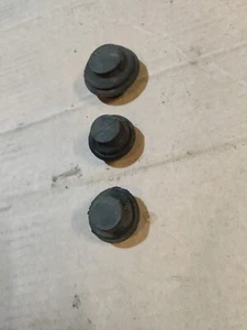 1989-1998 GEO Tracker Suzuki Sidekick Firewall AC Line Hole Block Off Plugs - Picture 1 of 2