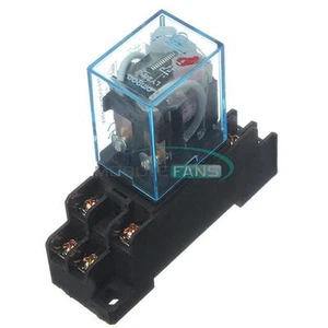 Mit Sockel Sockel AC 220V Spule Leistungsrelais 10A DPDT LY2NJ HH62P HHC68A-2Z Neu - Bild 1 von 5