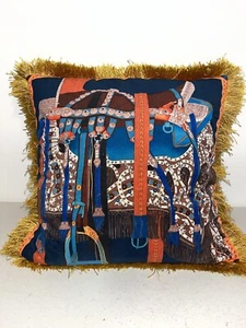 Samt Reitsport Pferd inspiriert Samt Dekokissen doppelseitig 18X18 - Bild 1 von 6