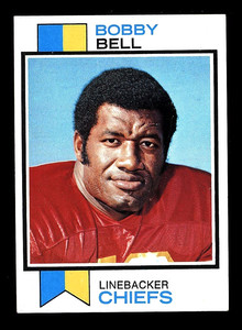 1973 TOPPS "BOBBY BELL" KANSAS CITY CHIEFS #435 NM-MT (COMBINED SHIP)