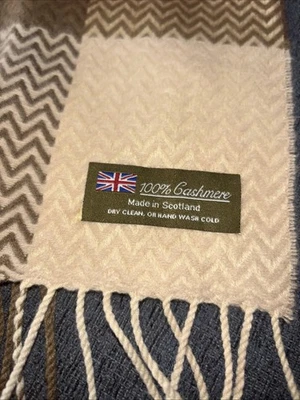 Коричневый и черный шарф в елочку из кашемира с бахромой 66 дюймов сделано в Шотландии НОВЫЙ - Изображение 1 из 4