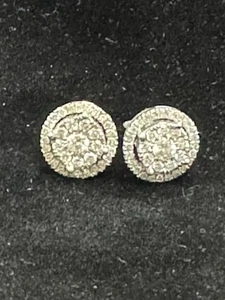 10K White Gold 1/4 CT. T.W. Diamond Halo Stud Earrings - Picture 1 of 9