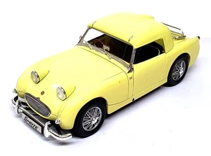 Revell 1/18 Scale Diecast 11725N - Austin Healey - Lt. Yellow - Picture 1 of 5