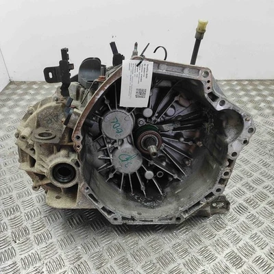 Renault Trafic MK3 Flatbett EG GEARBOX 320102327R 1.6 Diesel 88KW 2017 28887734 - Bild 1 von 4