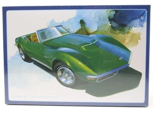 Chevrolet Corvette Roadster 1972 kit de plástico coche modelo 1:25 AMT - Imagen 1 de 5