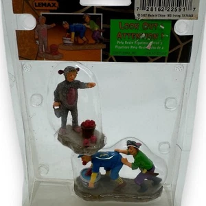 LEMAX Spooky Town Look Out! Attention! Figurine Set 22591 Retired 2002 Halloween - Picture 1 of 5