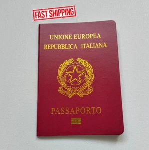 Italienischer Passimitat. Clear Pass Simulation. Blanko Reisepass Requisiten. - Bild 1 von 4