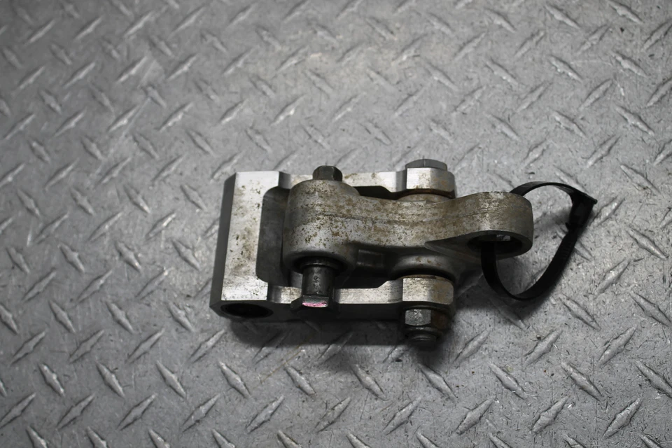 Yamaha TTR250 1999 dogbone trasero acoplamiento amortiguador enlace 4gy-2217A-00-00 Foto 1 de 4