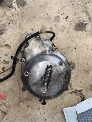 Honda CB900 CB 900 CB900C 1981 81 ignition pick up coil cover housing Complete - Image 1 of 4