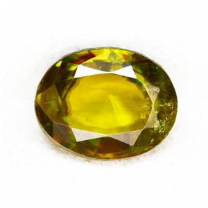 1.15Ct Oval 7.3 x 5.8 MM Chrome Green Shift Red Russian Natural Sphene Titanite - Picture 1 of 5