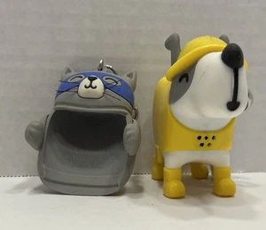 Bath And Body Works Pocketbac Holders Lot Of 2 Dog In Raincoat Cat W/Mask READ - Picture 1 of 8