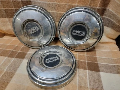 Lot of 3 FORD TRUCK 67-79 10.5" DOG DISH HUBCAPS STAINLESS F100 F150 DRIVER COND - Image 1 of 4