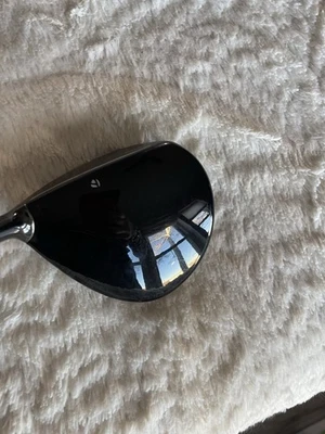 Madera de calle TaylorMade Qi10 3 15* Fujikura Ventus azul TR 6-S rígida derecha Foto 1 de 4