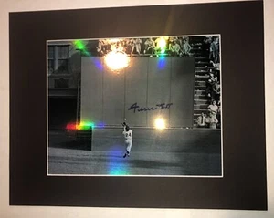 Willie Mays The Catch NewYork MLB Holographic 11x14 Matted Frame - Picture 1 of 9