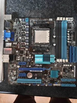 Scheda Madre ASUS M4A88TD-M/USB3  - Immagine 1 di 3