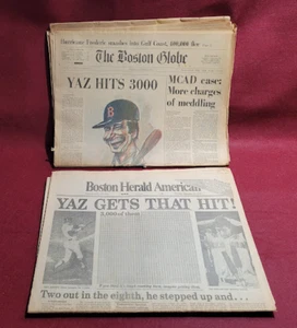 Boston Globe and Herald Carl Yastrzemski 3000 periódicos de éxito ambos completos - Imagen 1 de 4
