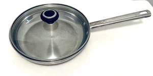 Wolfgang Puck Bistro 10" 1,5 qt Bratpfanne Omelettpfanne Glas Bauernwarendeckel - Bild 1 von 11