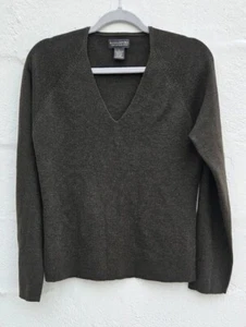 Vintage Banana Republic Womens Sweater Large Gray Brown Merino Wool V Neck Top - Picture 1 of 9
