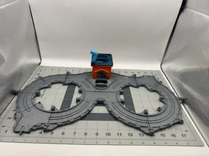 Thomas y sus amigos Take-n-play Thomas en la torre del agua - Imagen 1 de 4