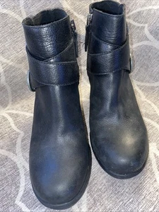 EUC Sorel Joan of Artic II Women Ankle Wedge Boots USA Sz 7 Black Leather - Picture 1 of 9