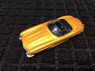 Original Vintage Corgi 304S Mercedes Benz 300 SL Roadster. 1961 - 1965. - Image 1 of 4