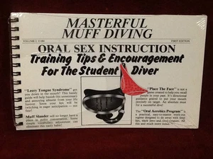 Masterful Muff Oral Sex Instruction Book Humorous Adult Novelty - Picture 1 of 2