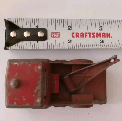Camión grúa/servicio Midgetoy 1960 de colección rojo de metal fundido Foto 1 de 4